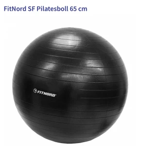 FitNord SF Pilatesboll 65 cm - Säljer en svart FitNord SF Pilatesboll med en diameter på 65 cm. Perfekt för träning och stretching hemma eller på gymmet. Bollen är tillverkad av slitstarkt material och har en halkfri yta för extra säkerhet under användning. Helt ny och kvar i paketet den kom i. 