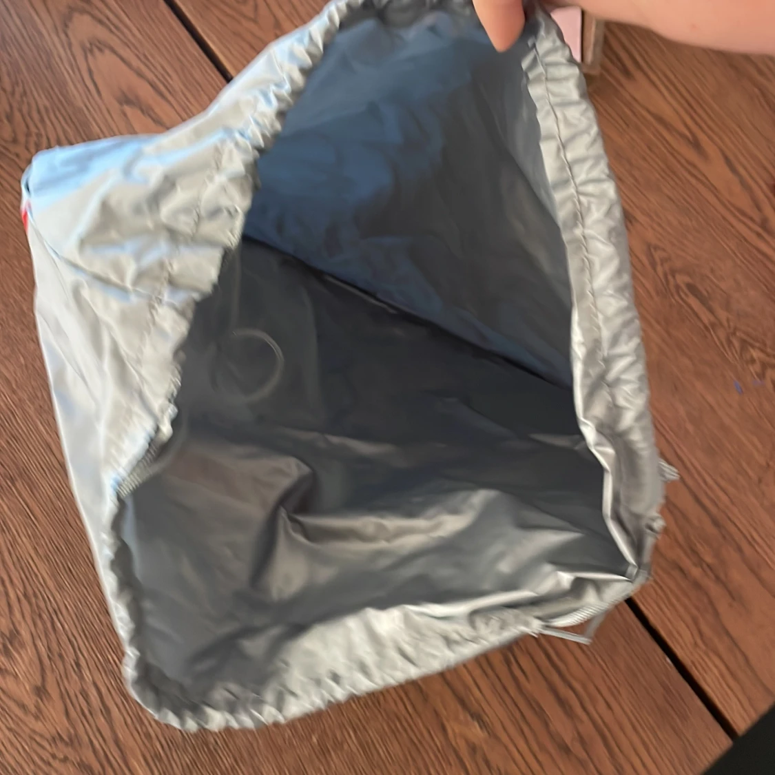 Grå påse från Prada - 91