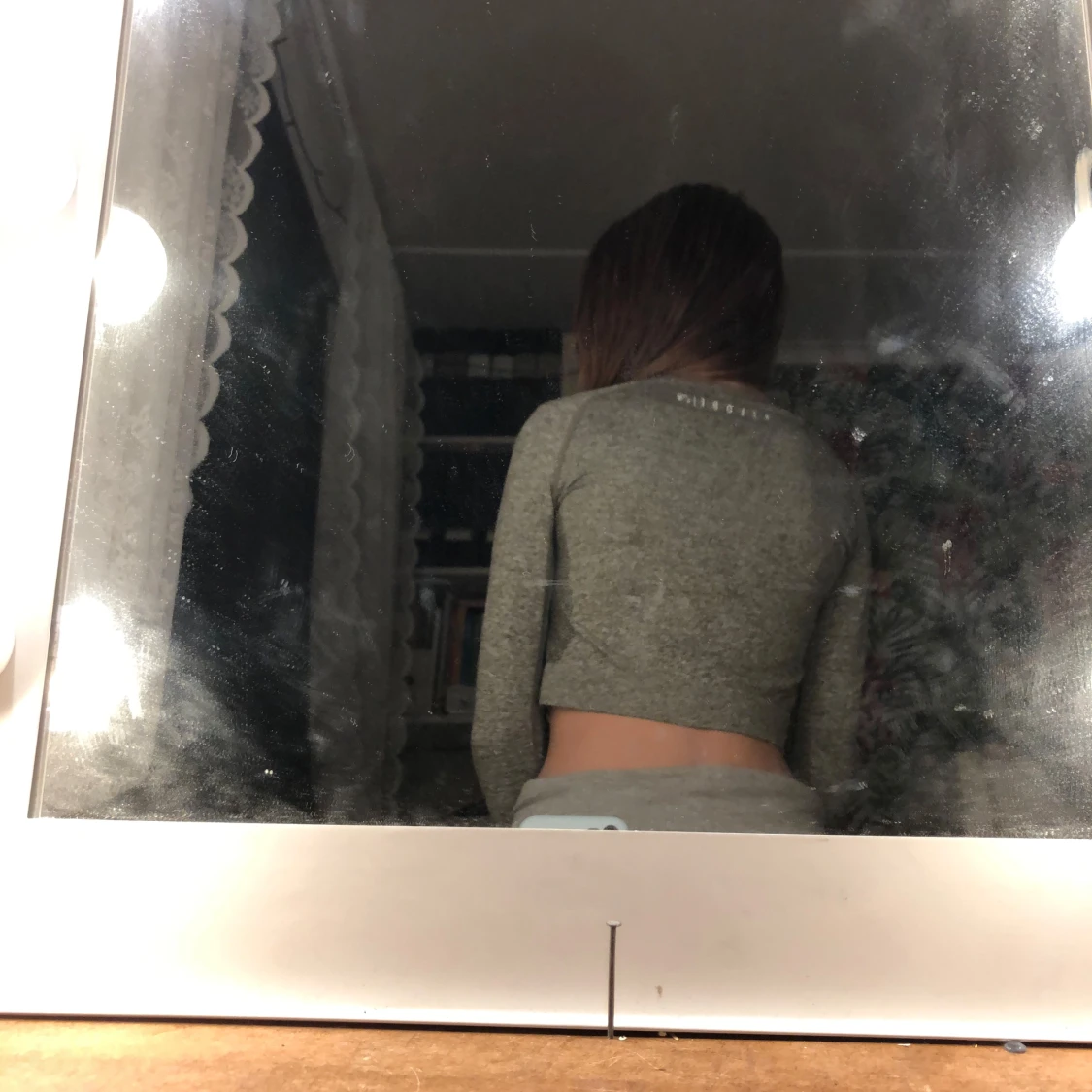 Grå croppad tröja från Relode - 90