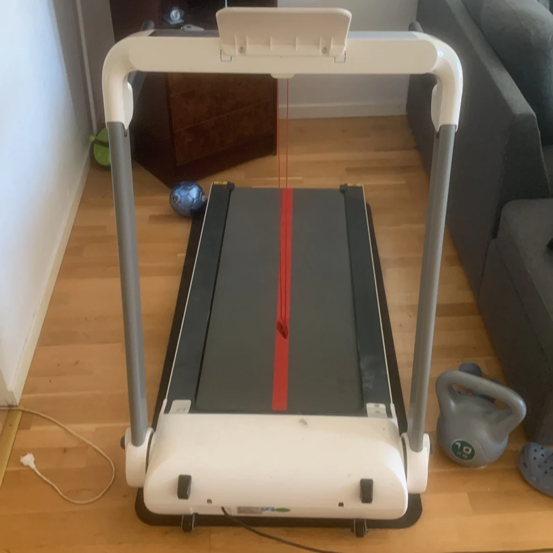 Löpband Från Tekkrunner. Perfekt nu när det börjar bli kalt ute. 