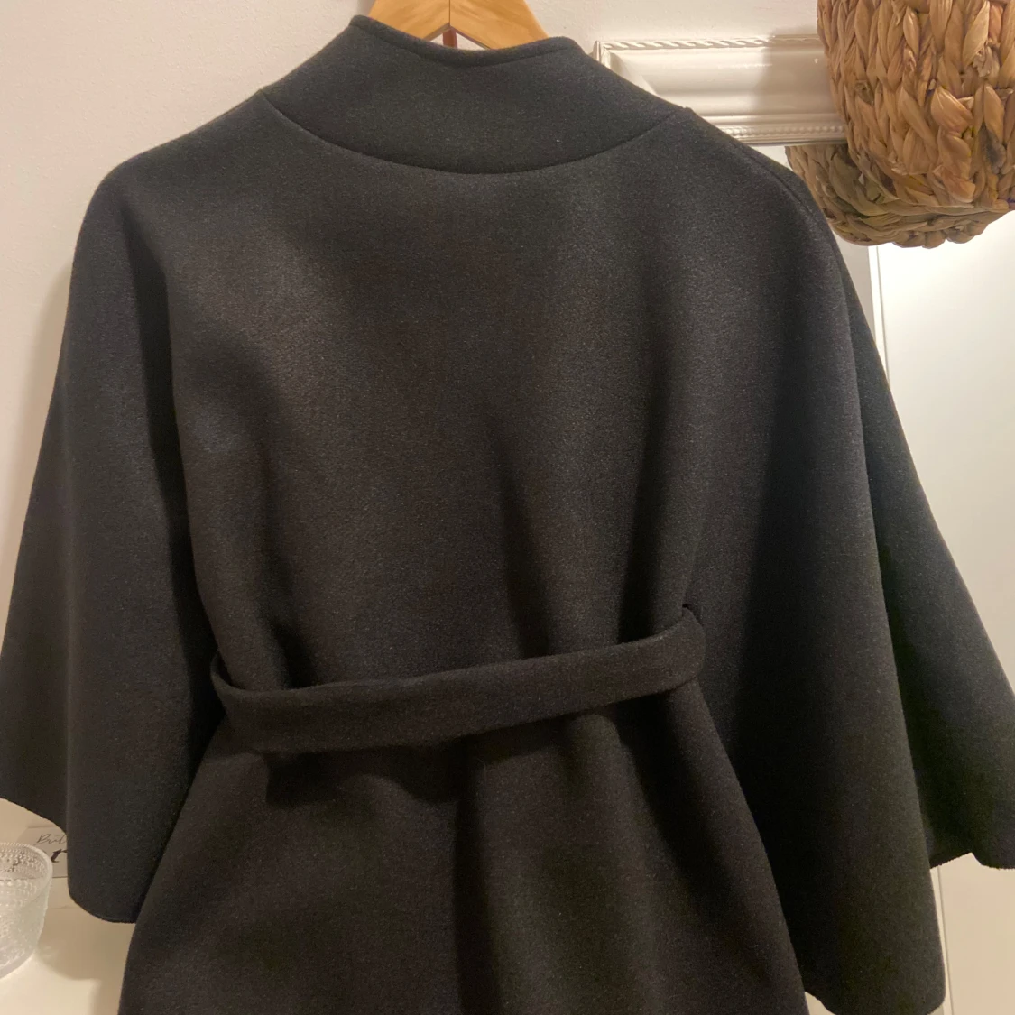 Missäy poncho blair svart  - 91