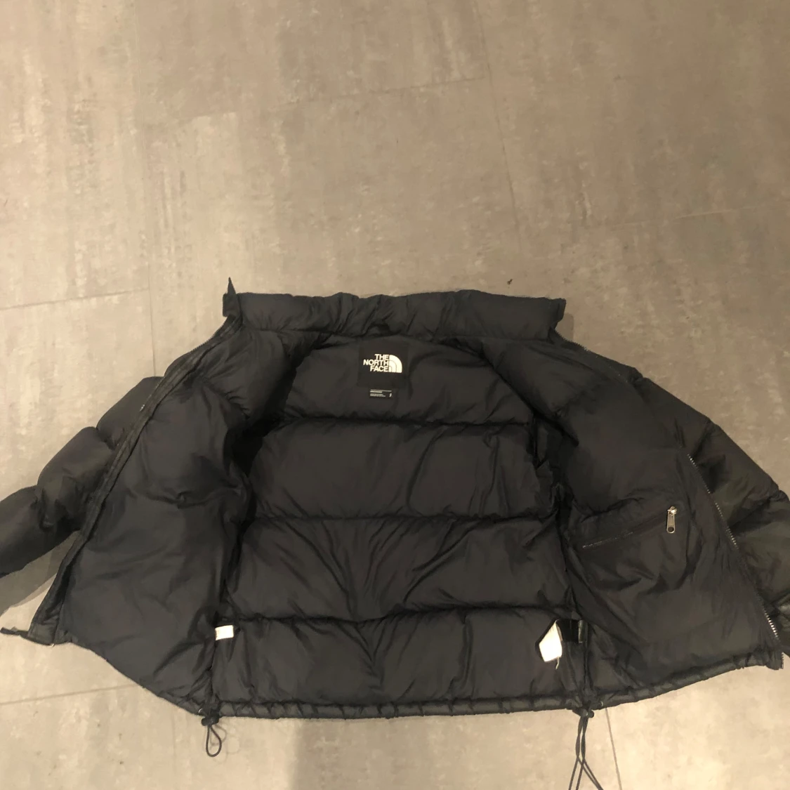 North face puffer jacket - 90