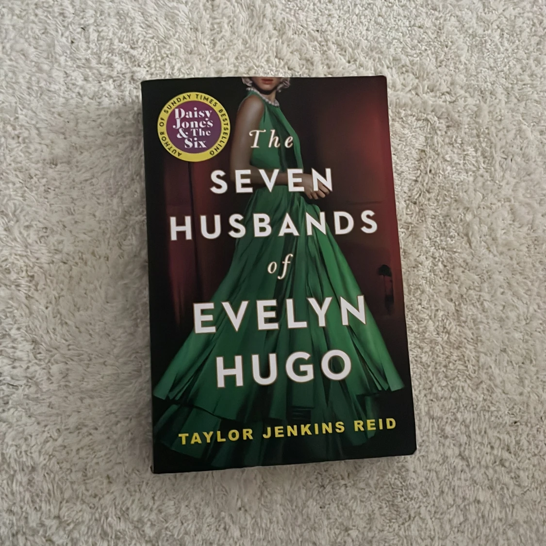 The seven husbands of Evelyn Hugo