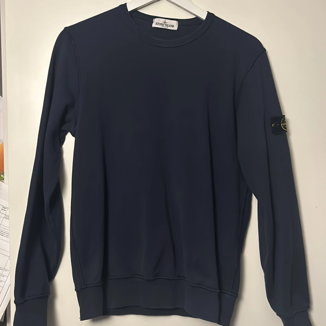 Mörkblå tröja från Stone Island Junior