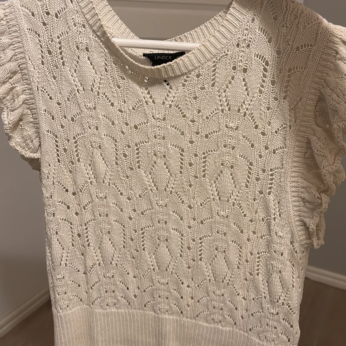 Creme vit stickad topp från Lindex - 2