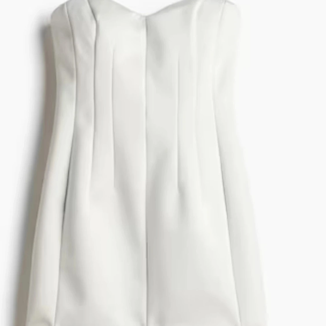 Vit bandauklänning  - 1