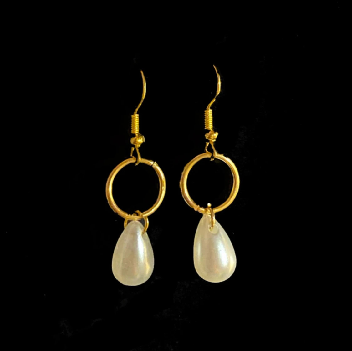 Örhängen med droppe  - 1