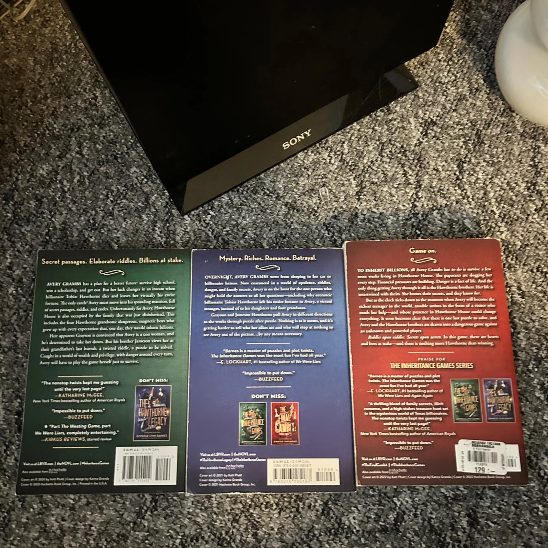 The Inheritance Games Trilogy av Jennifer Lynn Barnes - 1