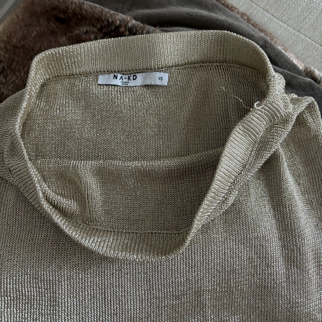 Metallisk stickad maxikjol från NA-KD - 1