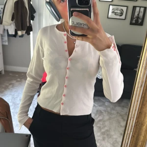 Kofta  - Kofta från zara, ena armen har tappat en knapp!