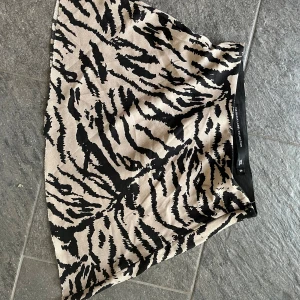 Zebra kjol  - Zebra kjol från lager 157