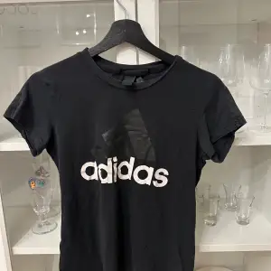 Tränings tröja från adidas 