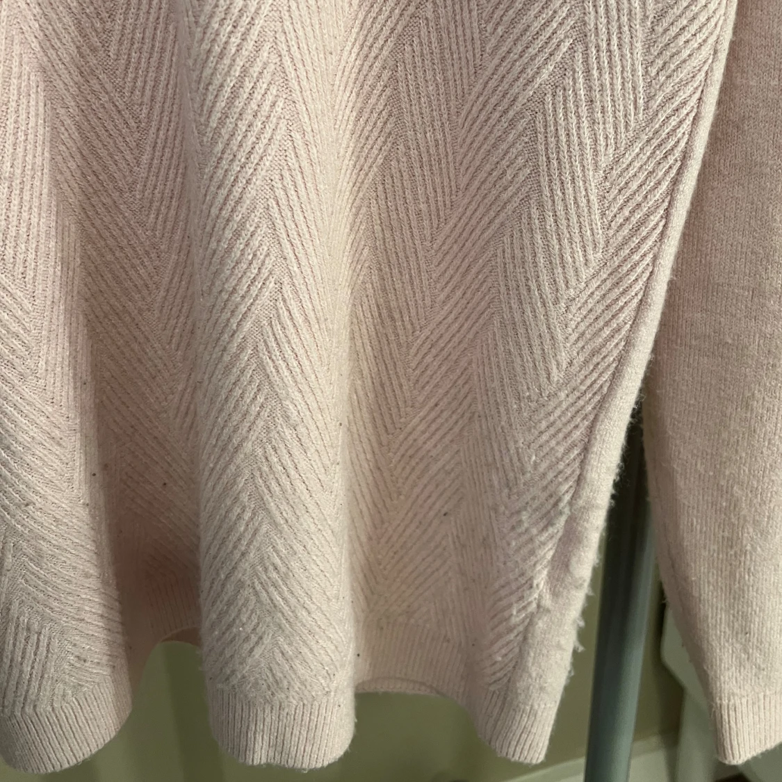 Stickad tröja  - 91