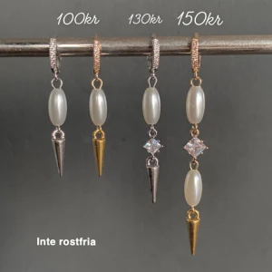 Örhängen  - Frakt 18kr 