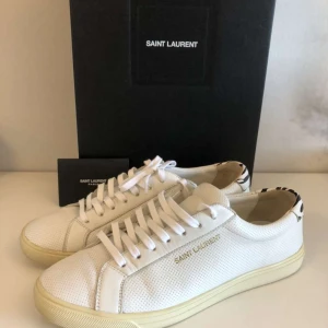 Saint lauren skor - Såå snygga knappt använda 