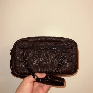 Väska - Väska i fint skick. Pris är tyvärr inte prutbart🙏🏻