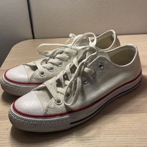 Converse - Använda men i fint skick 🥰