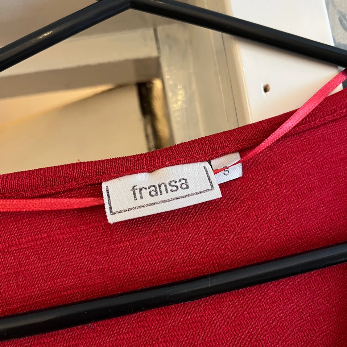 Röd klänning från Fransa - 90