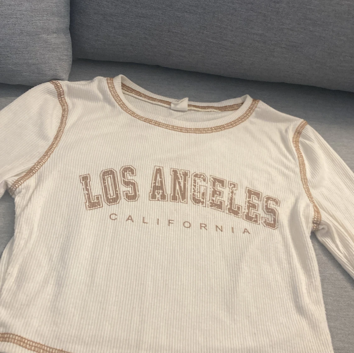 Vit ribbad tröja från Shein😍 - 92