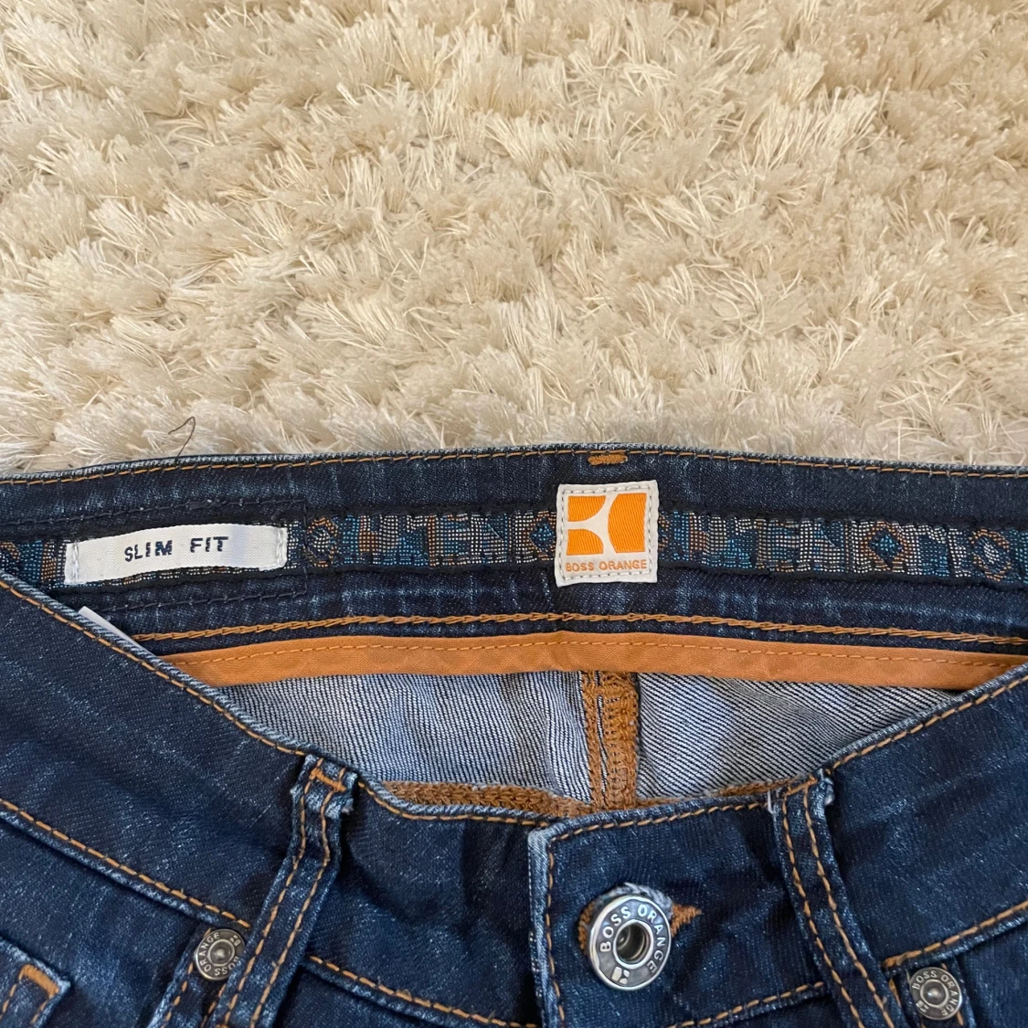 Mörkblå slim fit jeans från BOSS ORANGE - 91