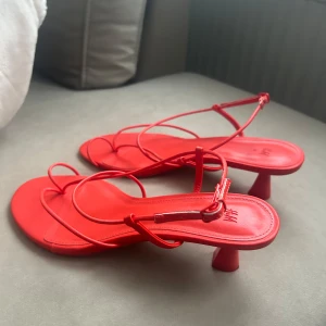 Klackskor HM 39 - Använda ca 3-4 gånger. 