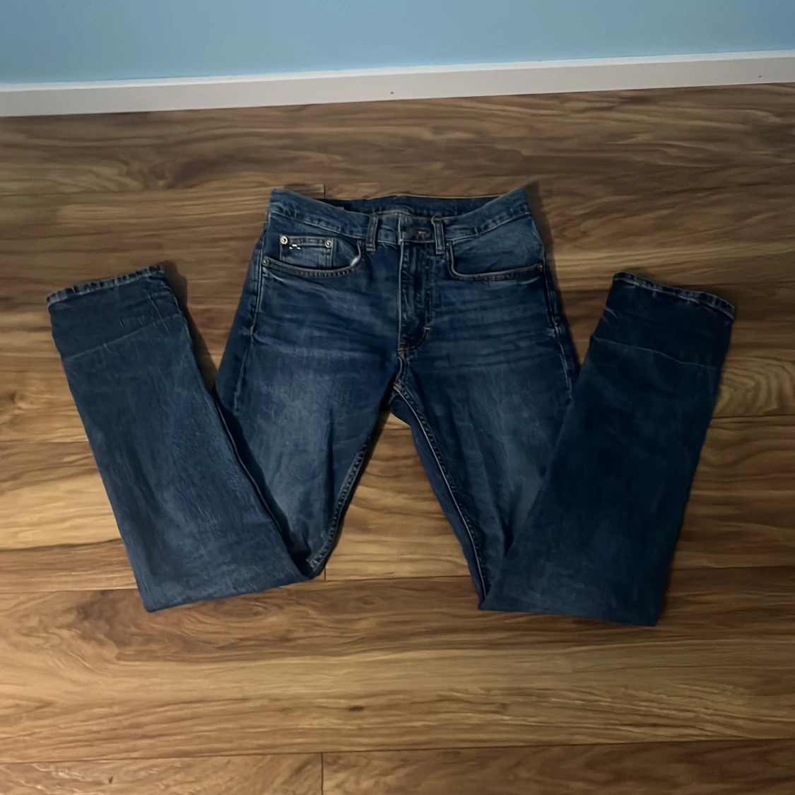 Blå jeans från J.Lindeberg - 90