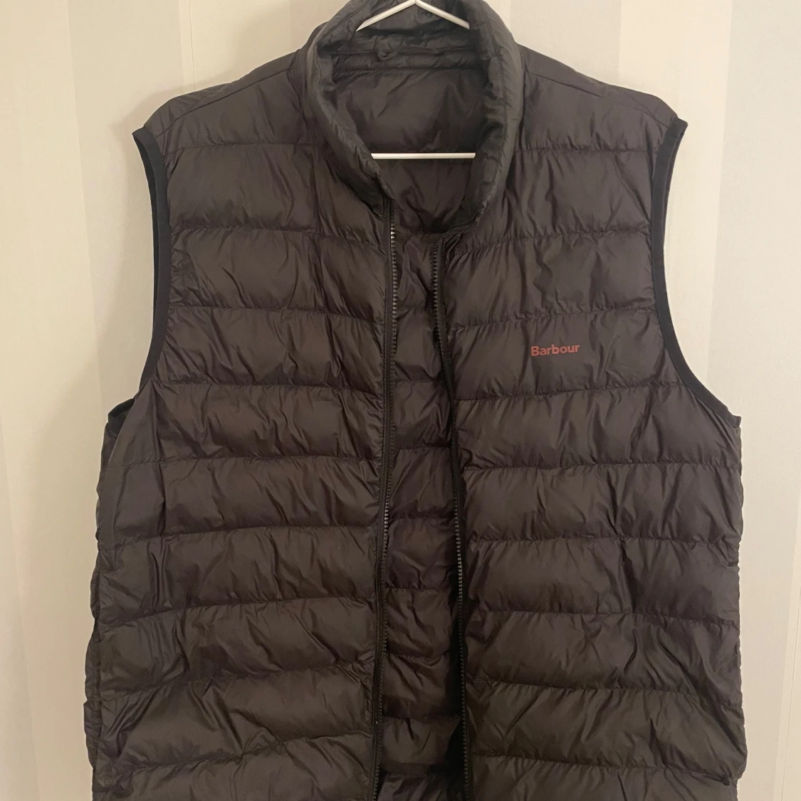 Svart dunväst från Barbour