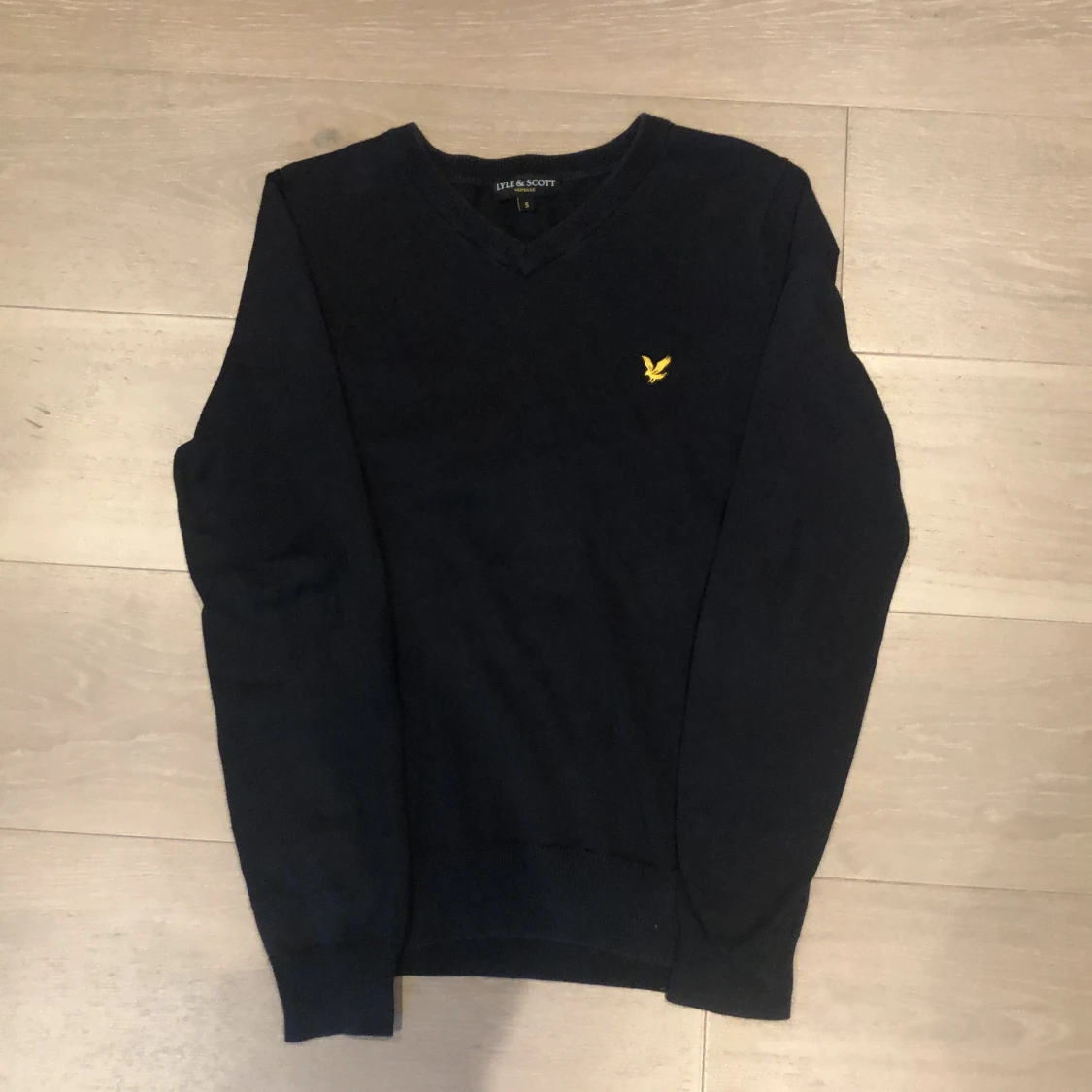 Lyle and scott v neck tröja 