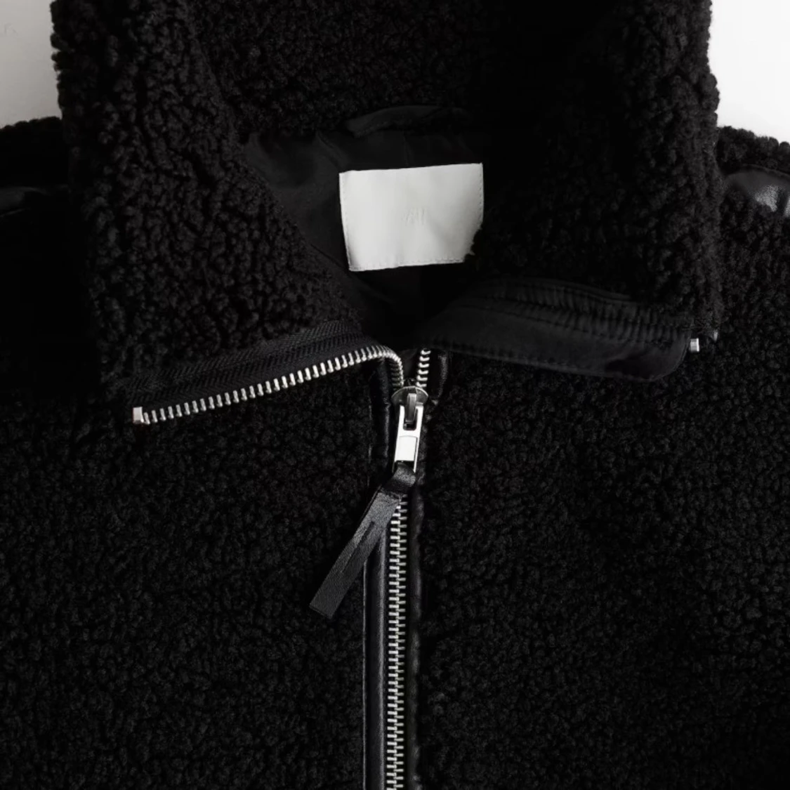 Teddy jacka i svart!  - 92