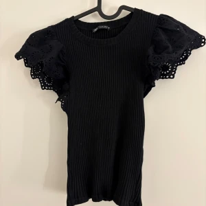 Söt topp från zara  - Basic och bra att ha