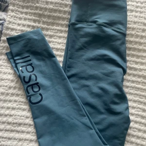 Casall tigths - Aldrig använda Stl 40 Nypris: 699-899