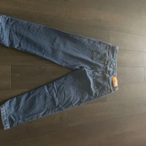 Polar skate co 92 denim  - Mycket bra skick knappt använda  Nypris 650 kr  Priset är inte hugget i sten
