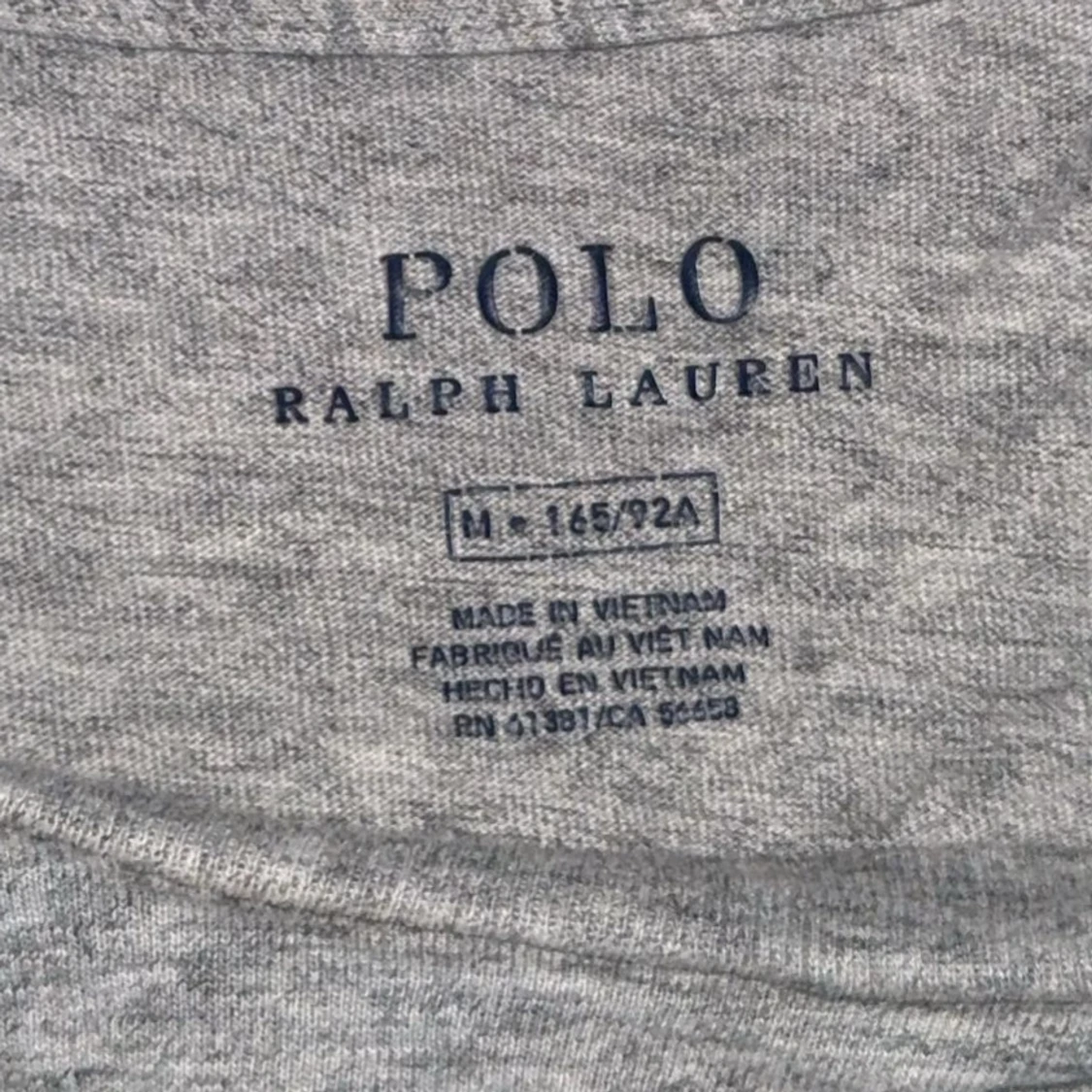 Grå långärmad tröja från Ralph Lauren - 91