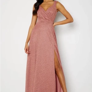 Balklänning  - Glider wrap Maxim dress 