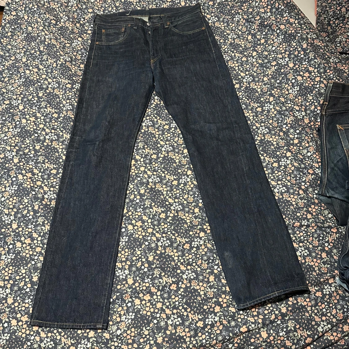 Levi’s jeans - 91
