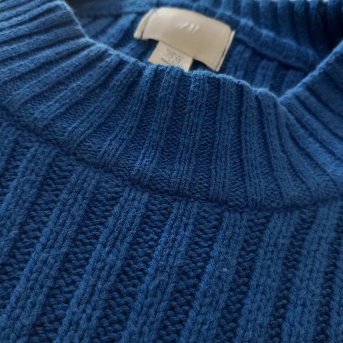 Blå stickad tröja från H&M - 92