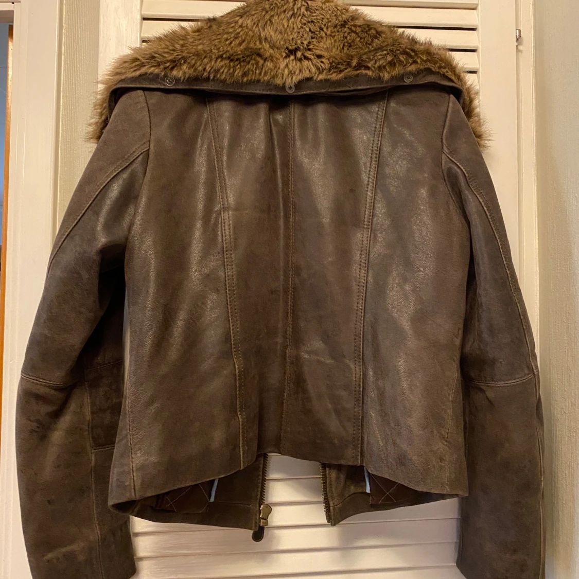 Brun skinnjacka med päls från Rock'n Blue - 91