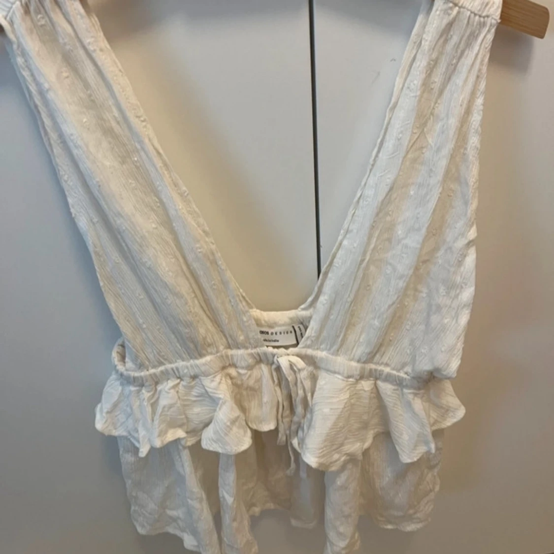 Vit ärmlös topp från ASOS Design - 90