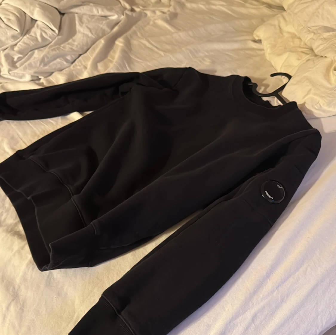 Svart sweatshirt från C.P. Company