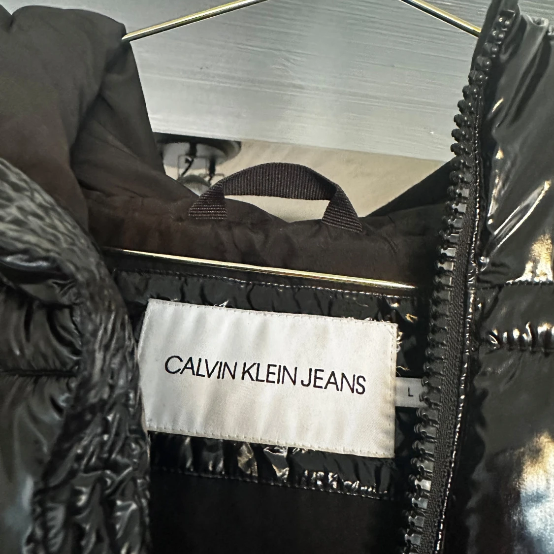 Calvin Klein glansig jacka  - 90