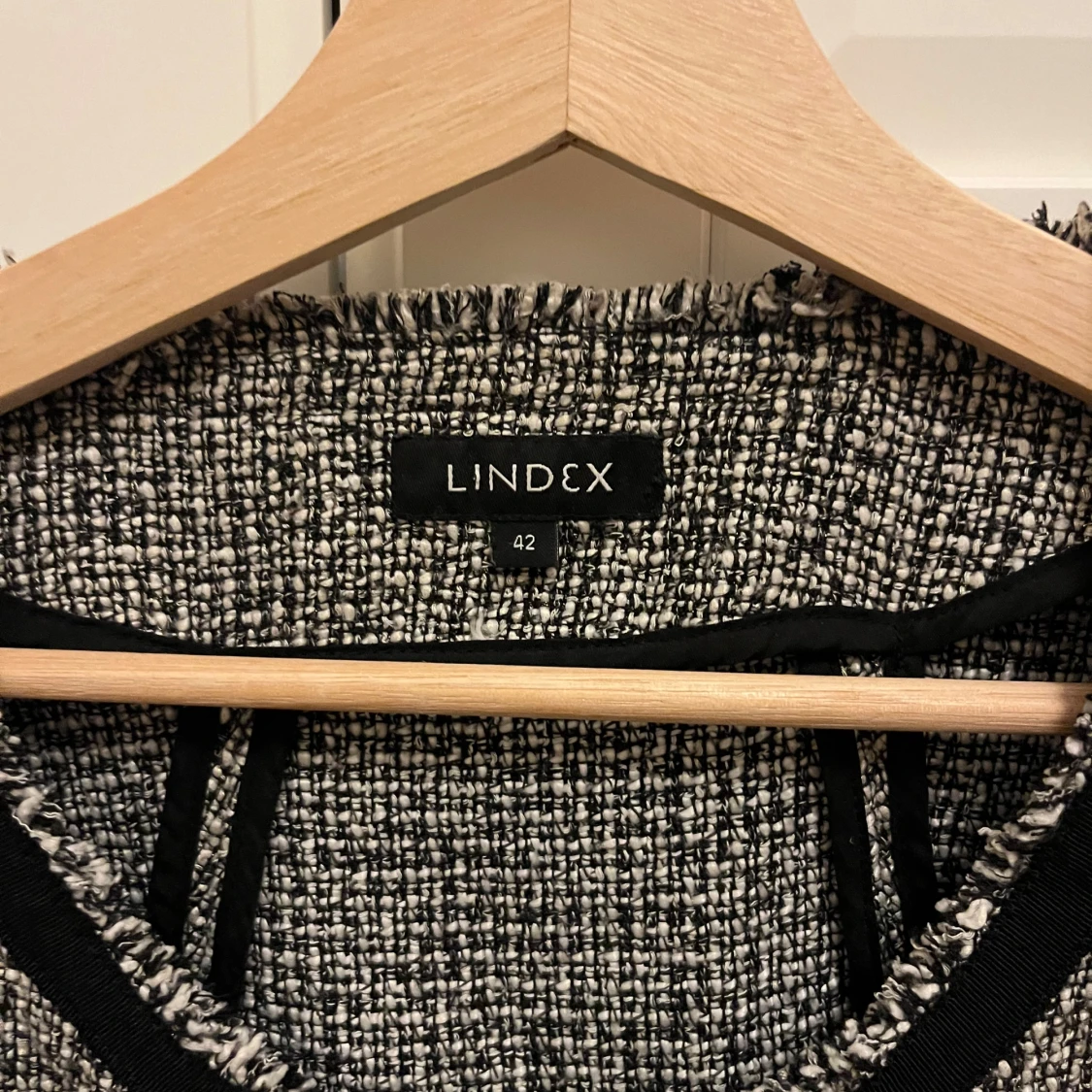 Svartvit kavaj från Lindex - 91