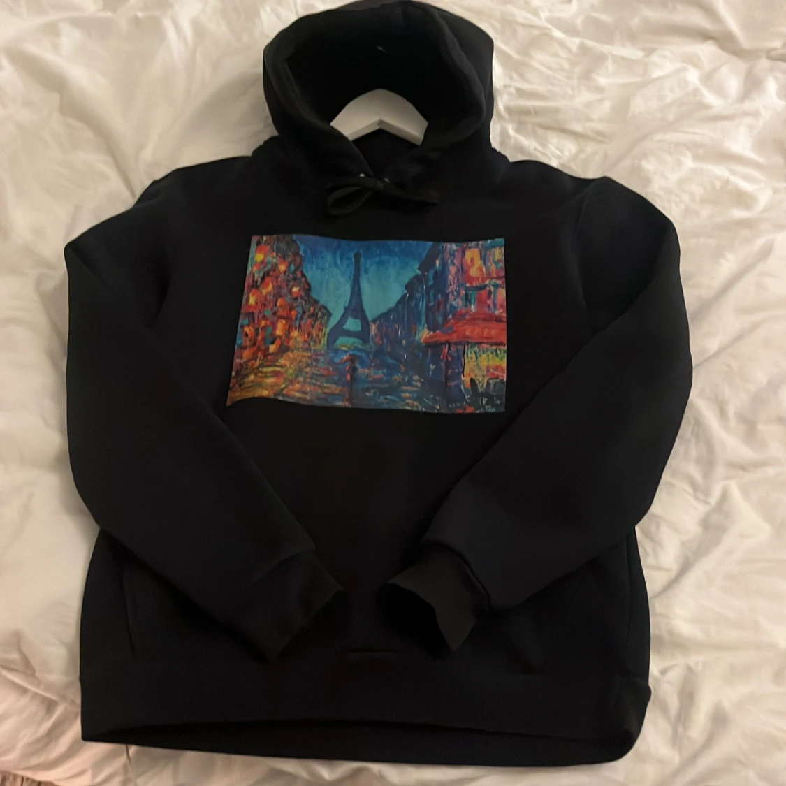 Svart hoodie från the cool elephant