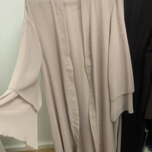 Open abaya  - Fin abaya