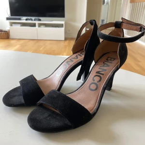 Klackskor - Snygga klackar och endast använda en gång