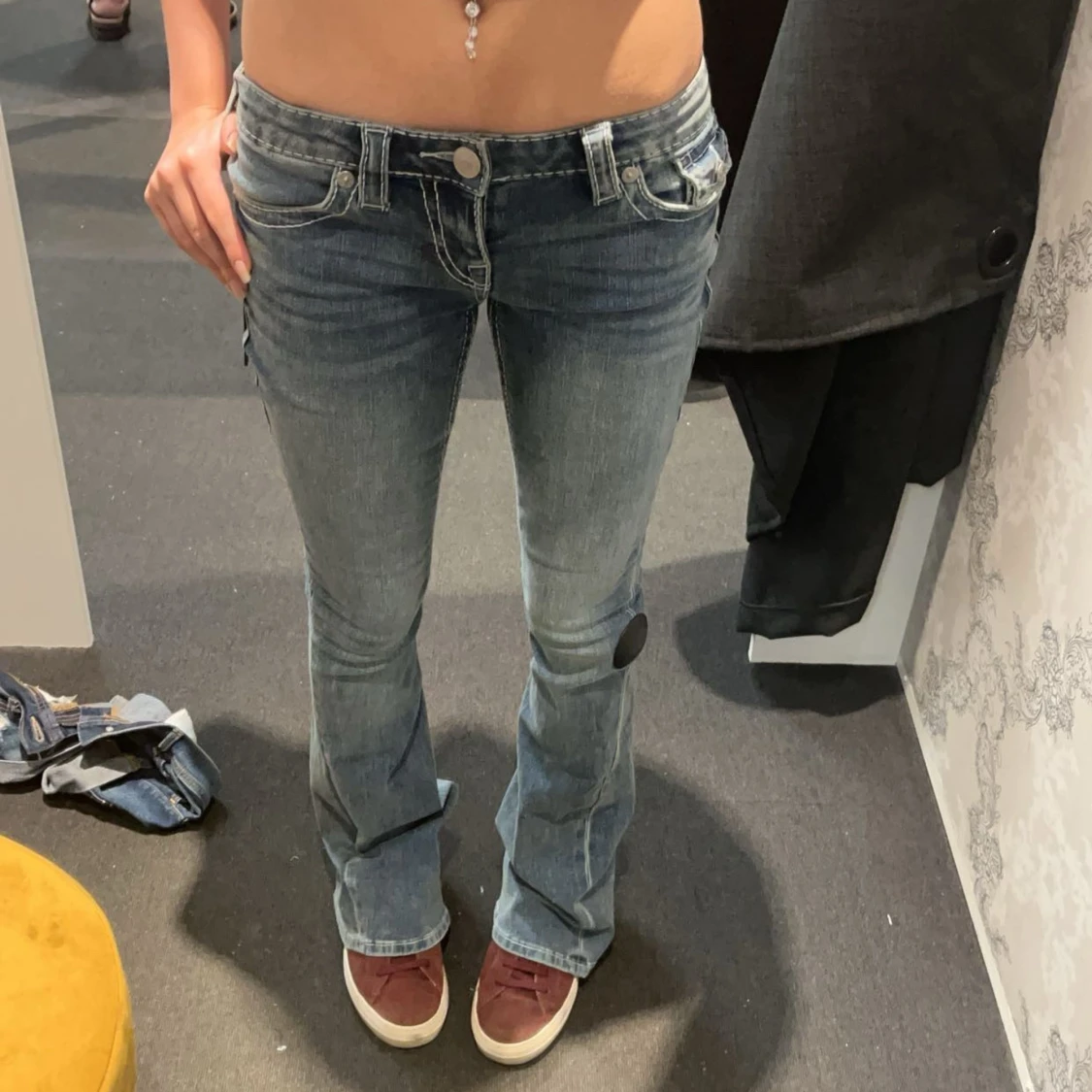 Blå jeans från True Religion - 90