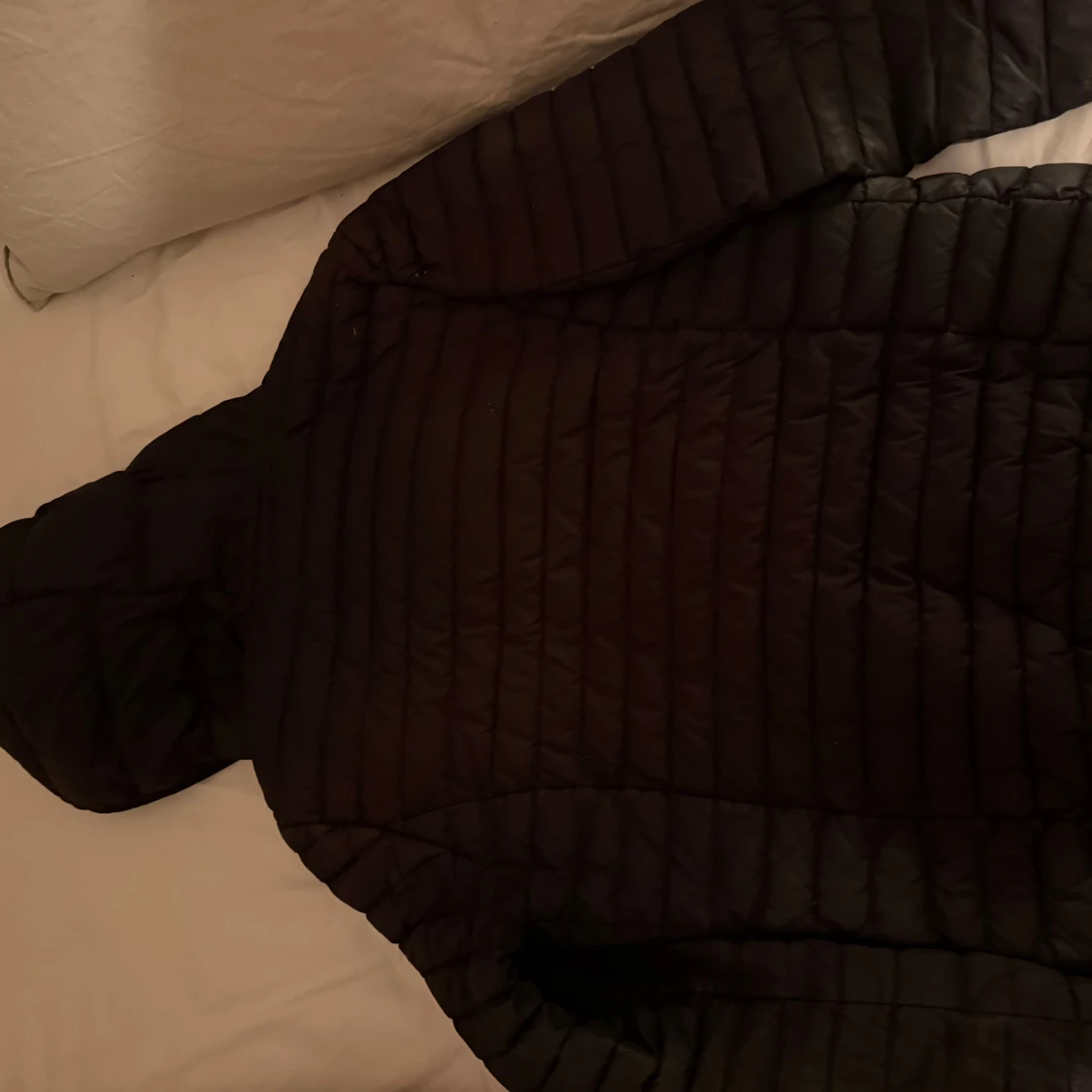 Svart pufferjacka från Colmar - 90