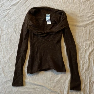 Vintage tröja - Bra skick! Storlek står ej, passar s och kanske m💗 har inga andra bilder!