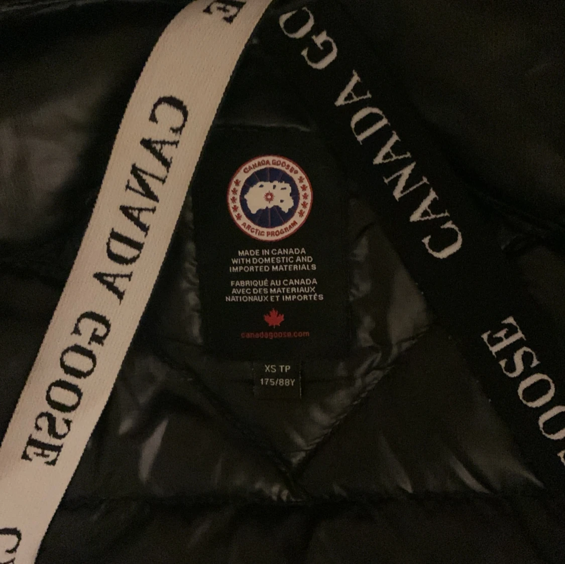 Svart dunjacka från Canada Goose - 92