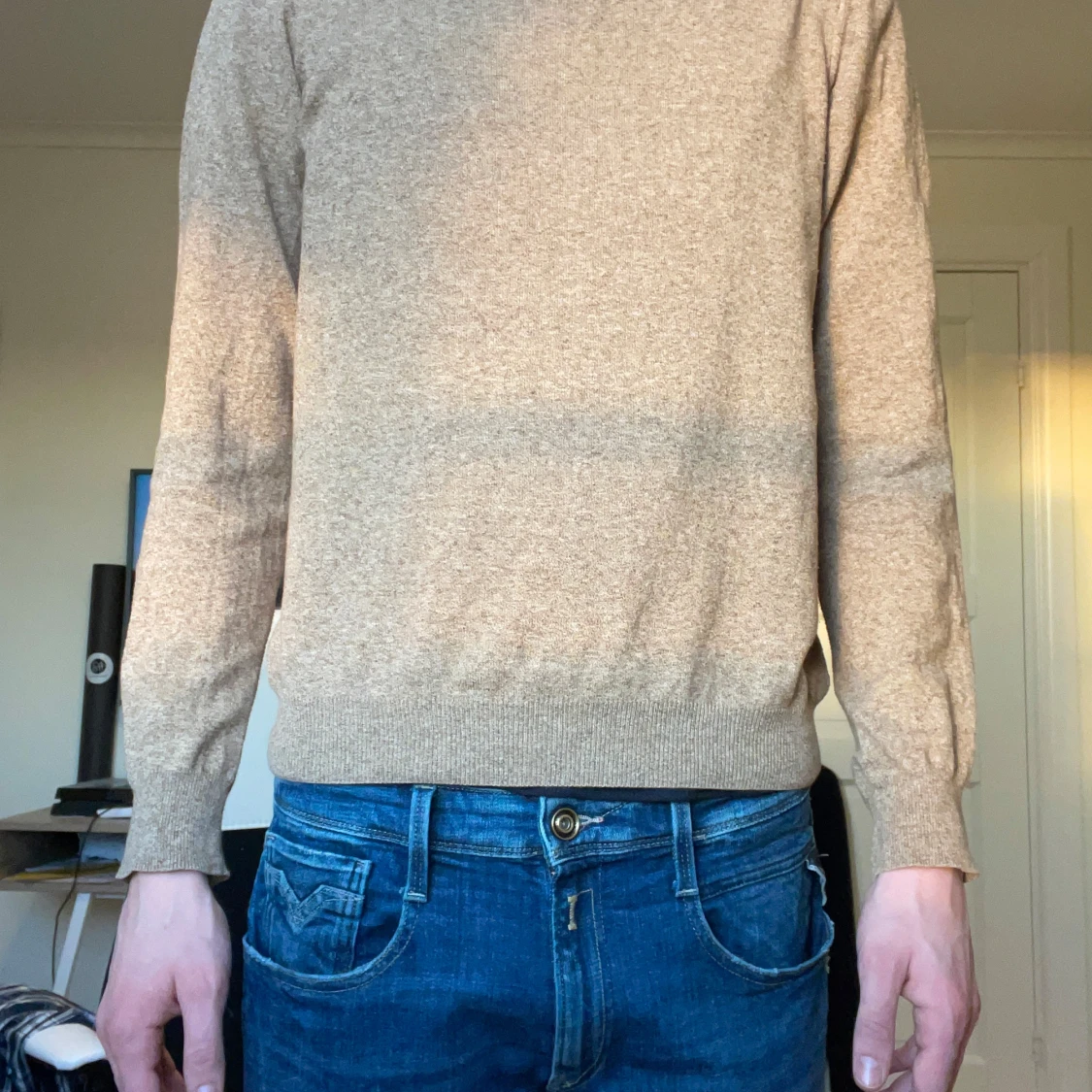 Beige tröja från Oscar Jacobson - 92