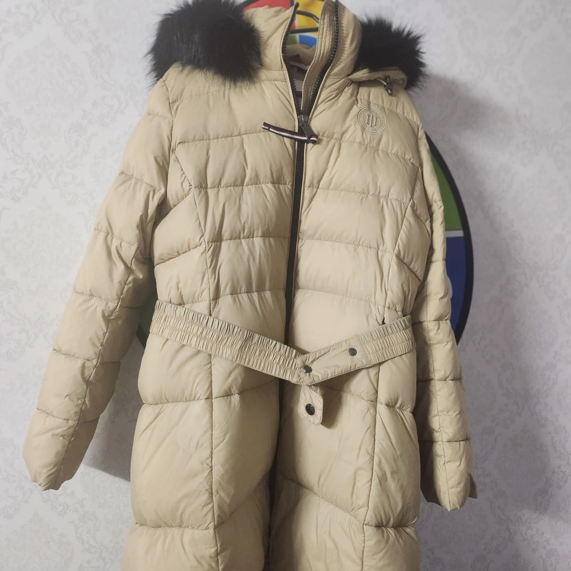 Tommy Hilfiger beige winter jacket, size L